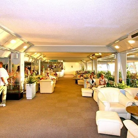 Plavi Plava Laguna بوريتش