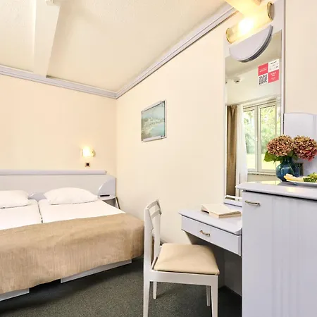 Plavi Plava Laguna Hotel 3*