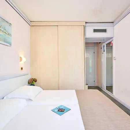 Plavi Plava Laguna Hotel
