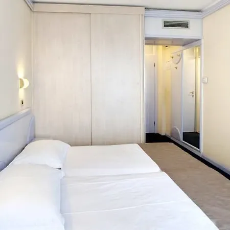 فندق Plavi Plava Laguna بوريتش