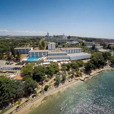 Plavi Plava Laguna 3* بوريتش