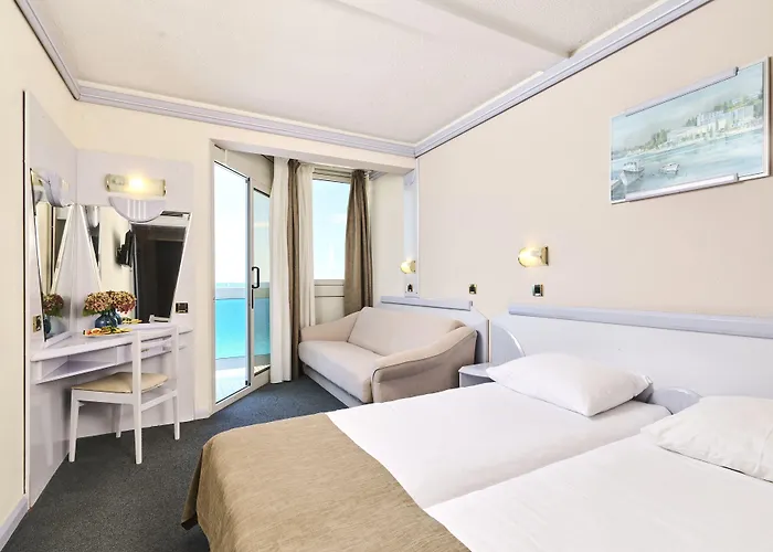 호텔 Plavi Plava Laguna 3*
