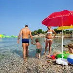 Plavi Plava Laguna Hotel