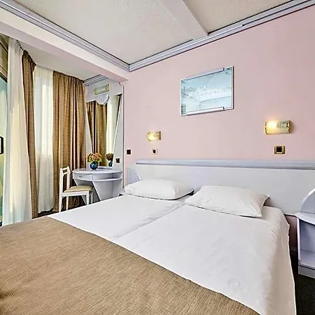 Plavi Plava Laguna Otel 3*