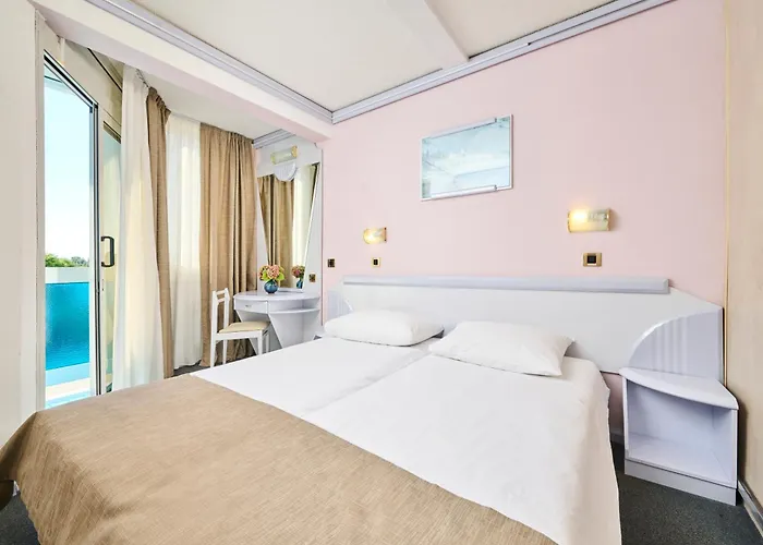 Plavi Plava Laguna 3* 포레치