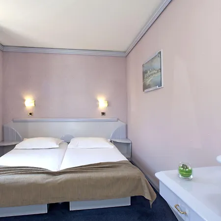 Plavi Plava Laguna 3*